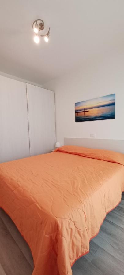 Casa Bivi - Apartments With 1 And 2 Bedrooms - Click Here For More Availabilities Lignano Sabbiadoro Exterior photo
